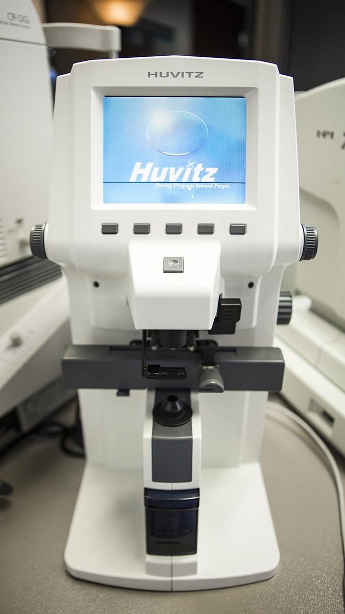 Metrotown Eye Doctor | Expert Eye Care at Real Eyes 0ptometry 7 Refractive Surgery Evaluation, Metrotown Eye Doctor