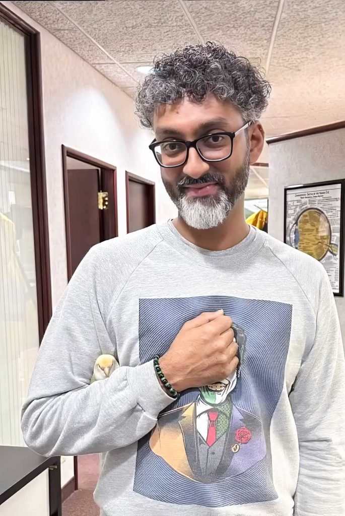 Dr. Shaun Pati, Trusted Pediatric Optometrist in Burnaby | Metrotown Eye Doctor 10 olive